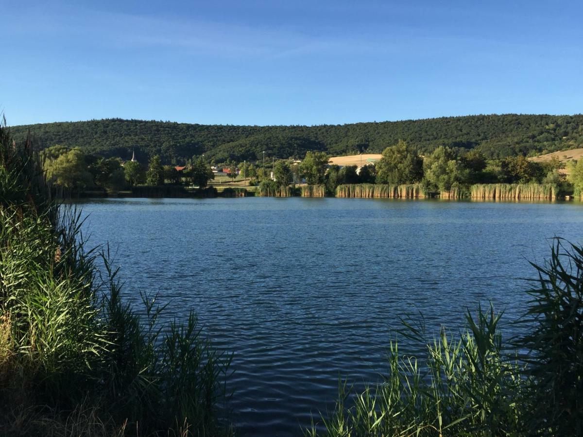 Ferienhaus Hassgautor Aidhausen Luaran gambar
